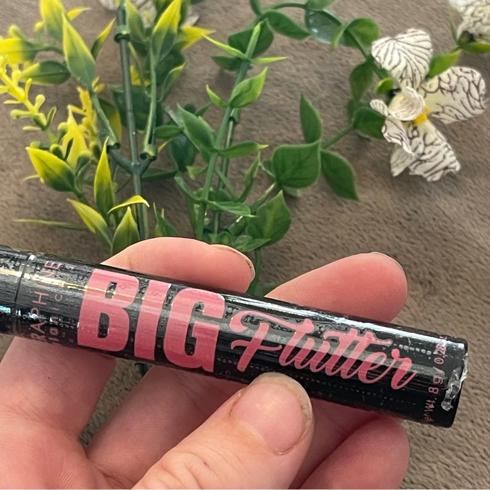 *NWT* 4 for 16$ Saraphine Botanicals Big Flutter Waterproof Mascara Black